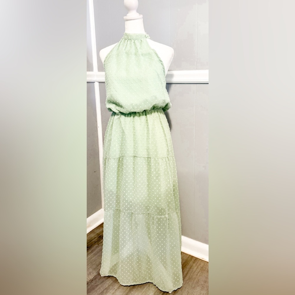 Pretty Garden Halter Swiss Dot Maxi - Picture 4 of 7